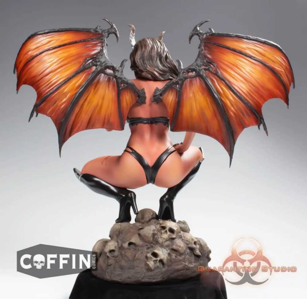 Statue: Hellwitch - Quarantine Studios (Hellwitch) action figure collectible [Barcode 651519870884] - Main Image 2