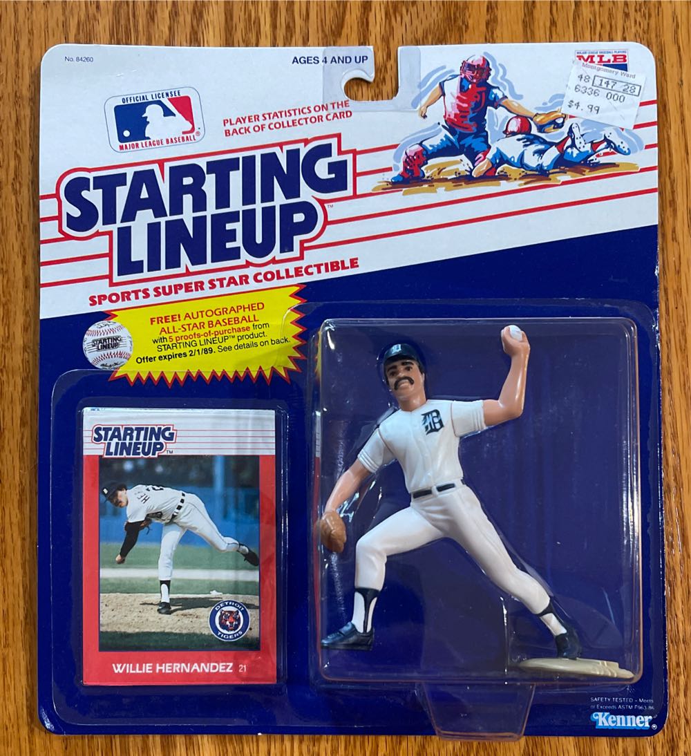 Miniso Siêu Thị Đồ Dùng Freeship Captain America Marvel Collection Decoration