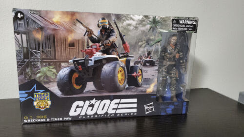 #137 Wreckage & Tiger Paw (Tiger Force)