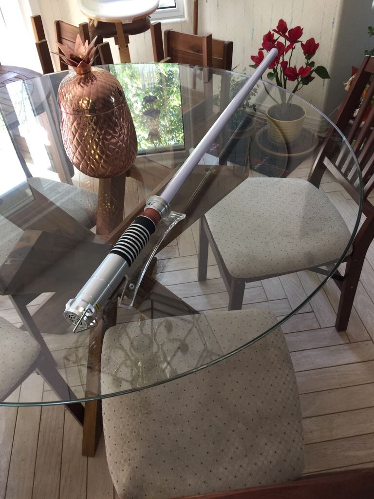 COSPLAY: Luke Skywalker Lightsaber  action figure collectible - Main Image 2