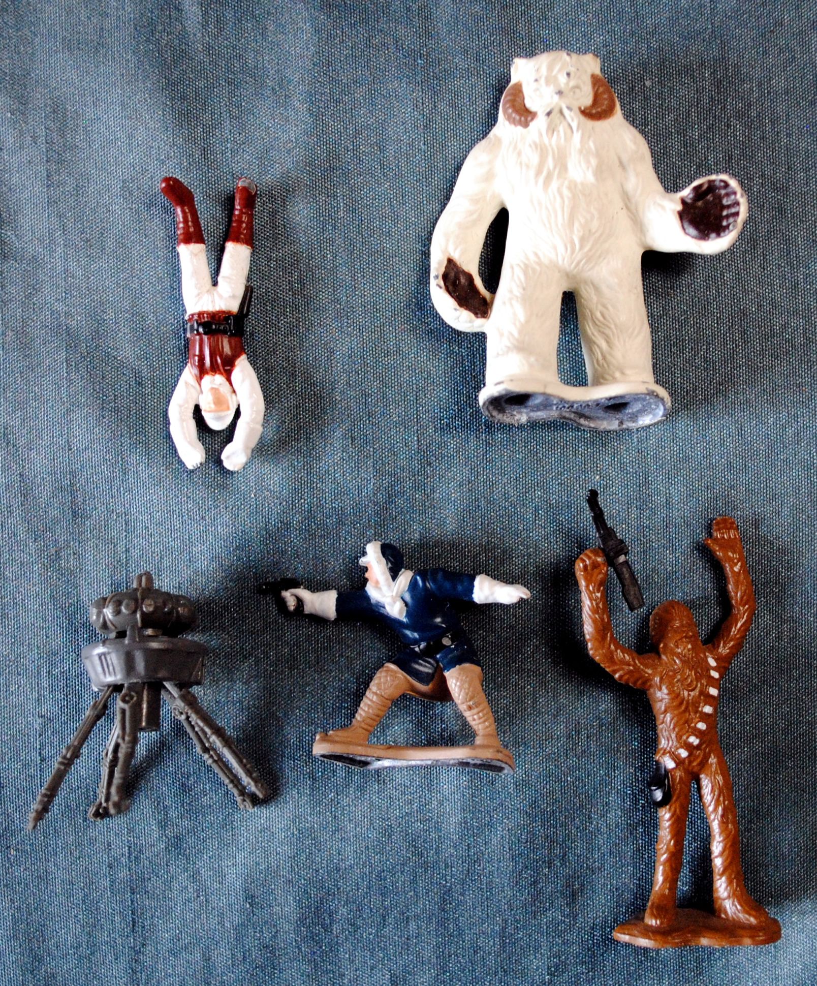 Micro Collection Star Wars Hoth Wampa Cave Action Playset ESB - Kenner (Star Wars Episode V The Empire Strikes Back) action figure collectible - Main Image 2