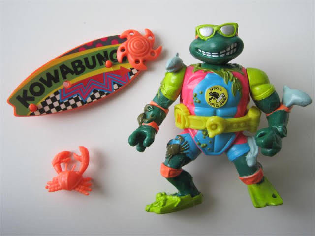 TMNT-Mike, The Sewer Surfer - Playmates Toys (Teenage Mutant Ninja Turtles) action figure collectible - Main Image 3