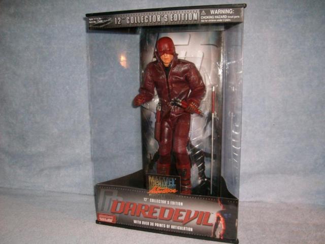 Daredevil - Toy Biz Inc (Sixth Scale Figures) action figure collectible - Main Image 2