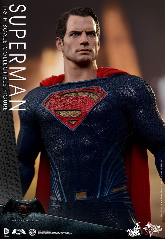 Hot Toys - Batman V Superman - Superman - Hot Toys action figure collectible - Main Image 2