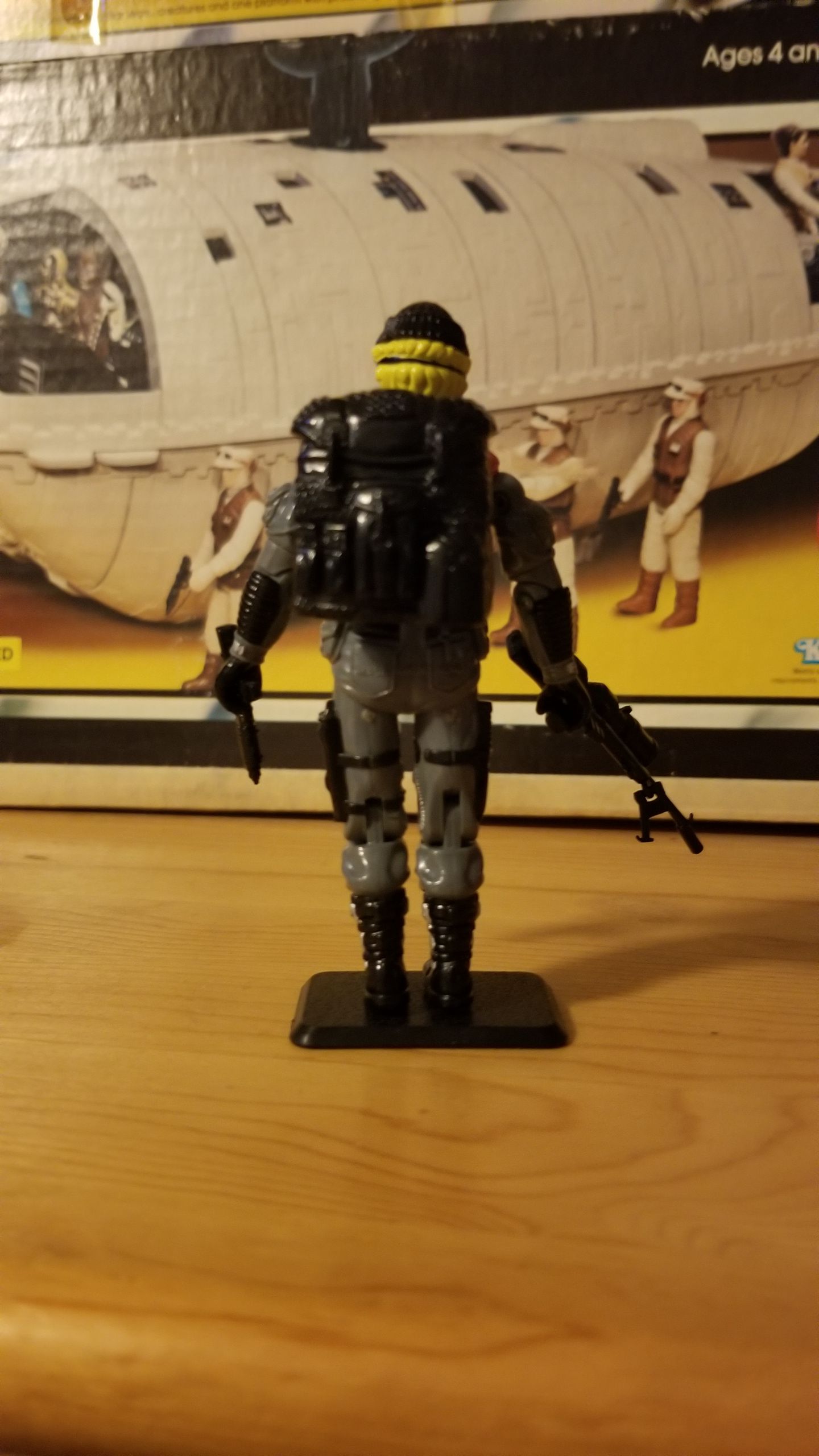 Lowlight - Hasbro (A Real American Hero) action figure collectible - Main Image 2