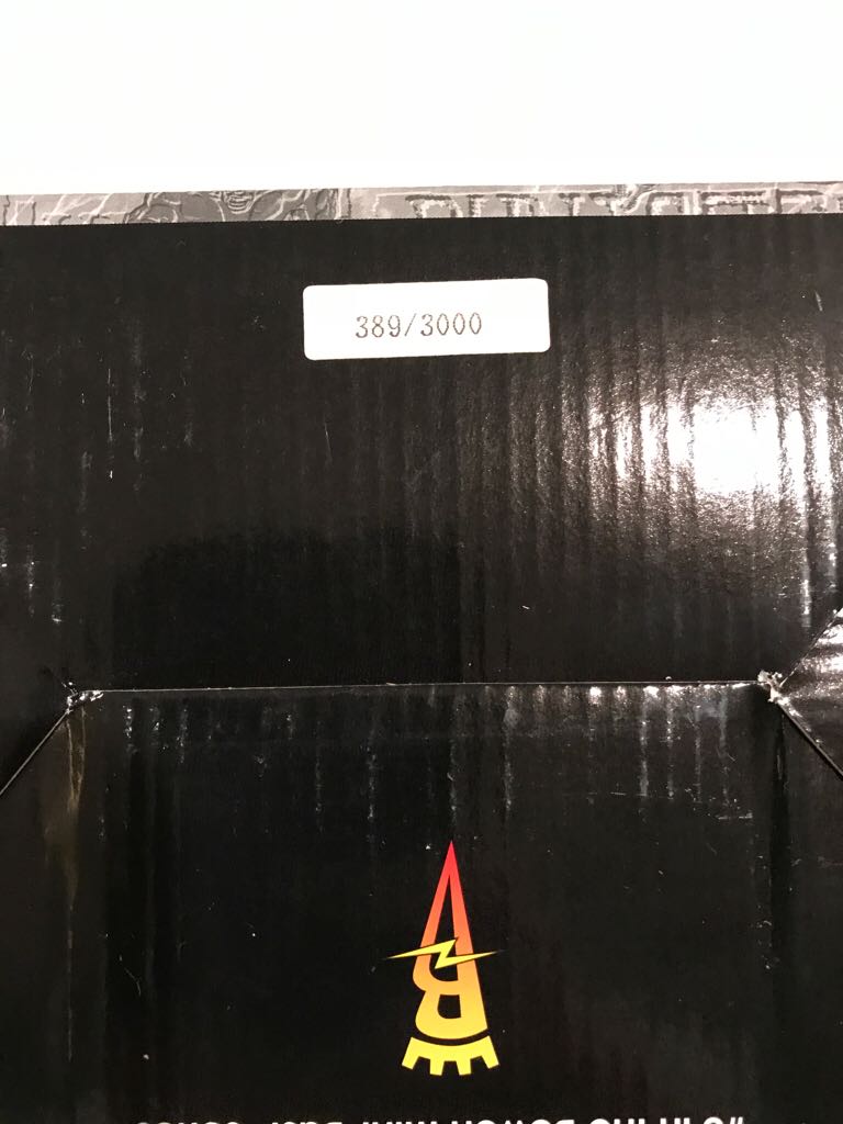 Bowen Mini Bust Hulk  action figure collectible - Main Image 2