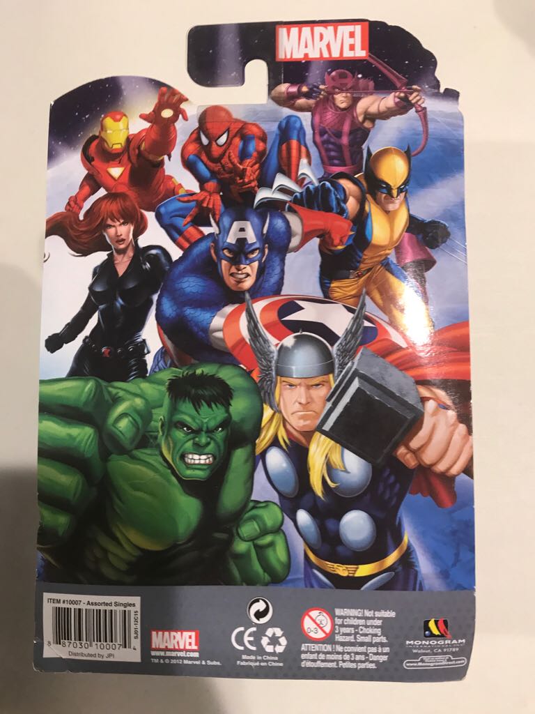 Monogram Marvel Deluxe Figures - Spiderman  action figure collectible - Main Image 2