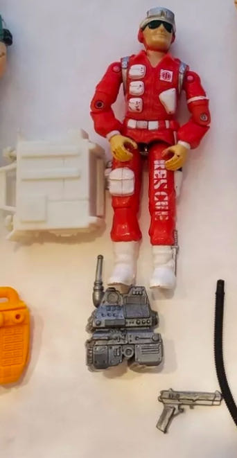 Lifeline V1 - Hasbro - G.I. Joe (G. I. JOE) action figure collectible - Main Image 3