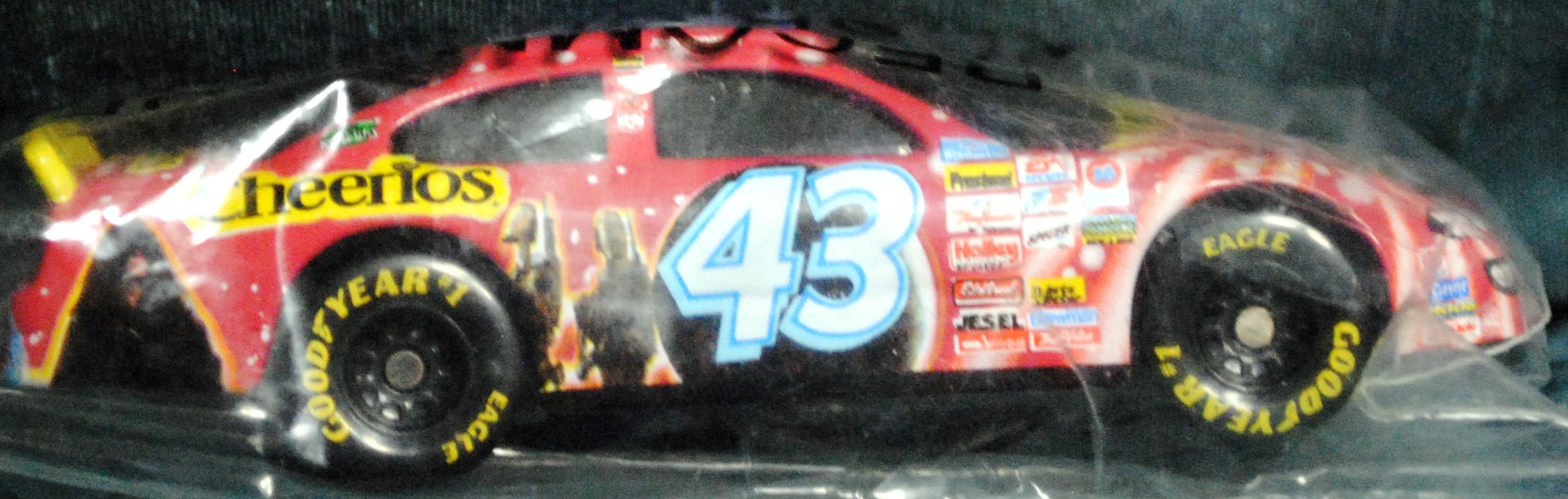 Nascar John Andretti #43 2002 Chevrolet Monte Carlo #2 Star Wars - Cheerios (NASCAR Star Wars) action figure collectible - Main Image 2