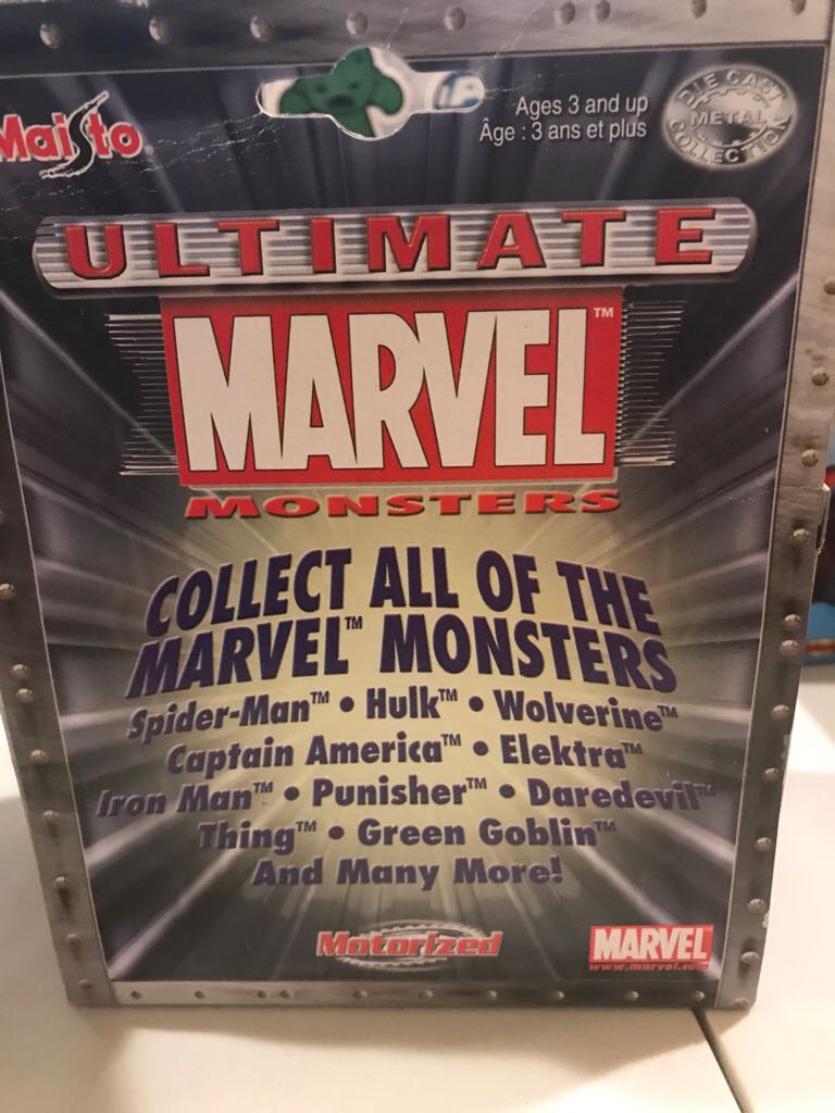Ultimate Marvel Monster Trucks - Hulk  action figure collectible - Main Image 2