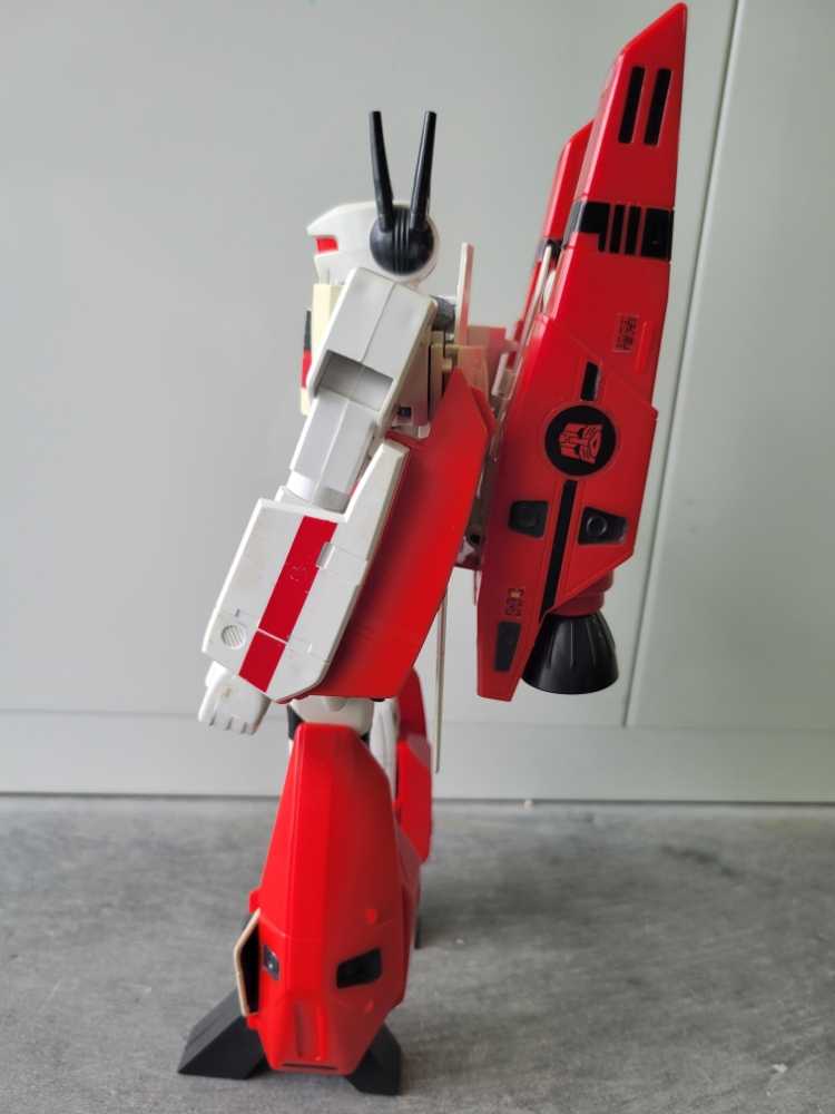 Jetfire 4th Air Guardian  - Bandai (1985) action figure collectible - Main Image 4