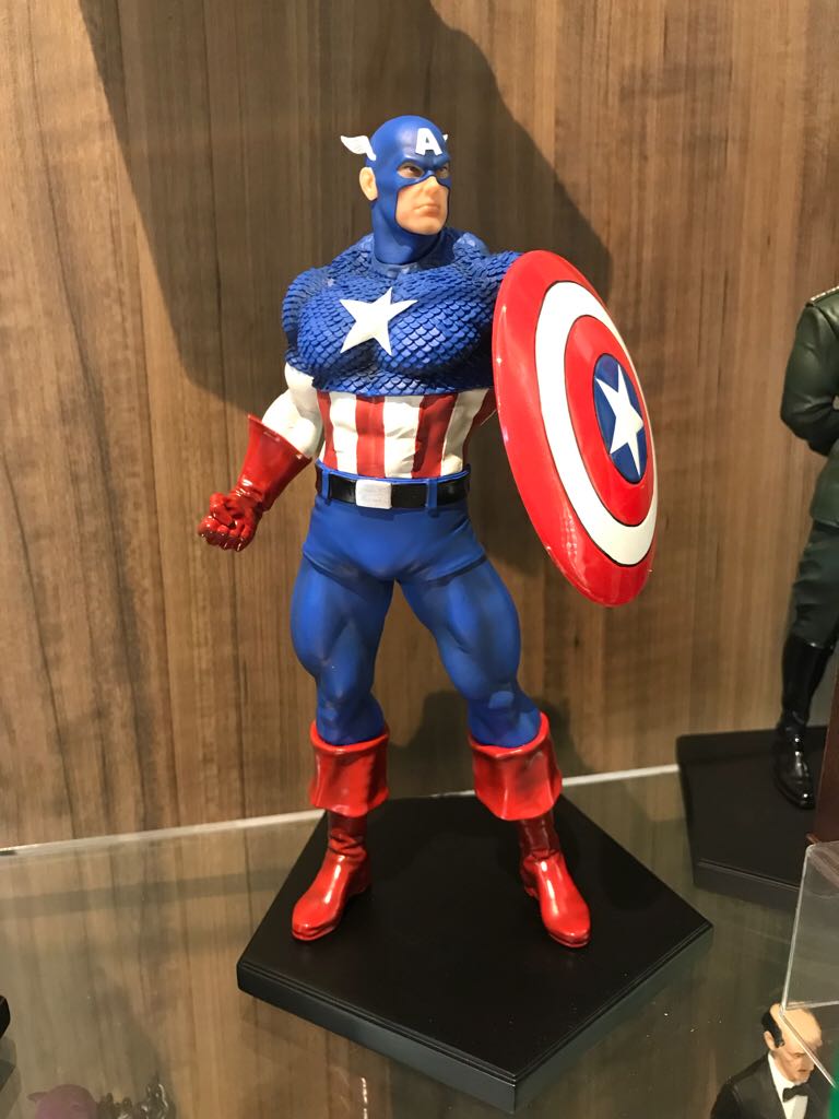 Capitão América - Iron Studios (DC Comics Série 4) action figure collectible - Main Image 2