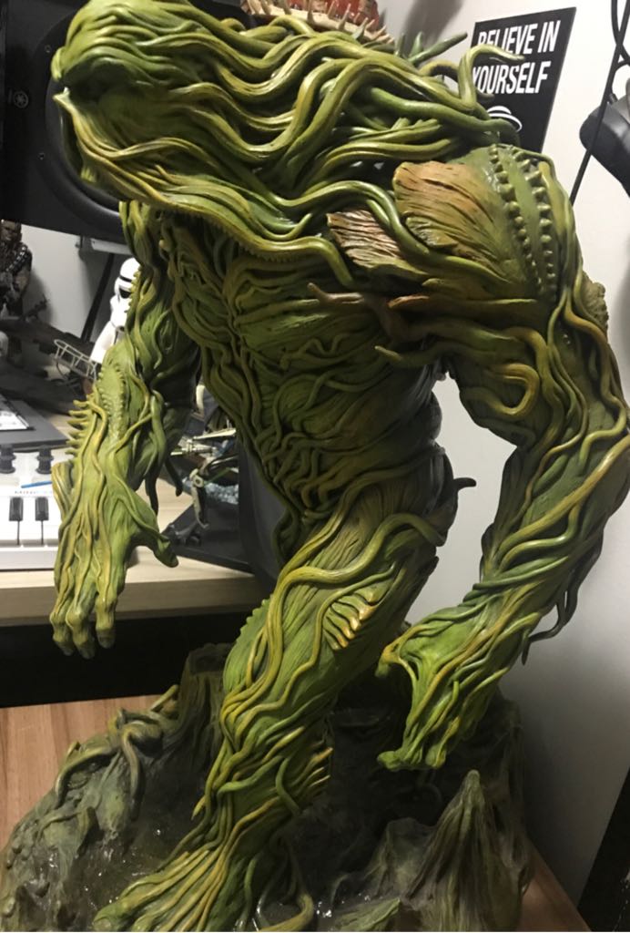 Monstro do pântano  - Junio Silva (DC Comics) action figure collectible - Main Image 2