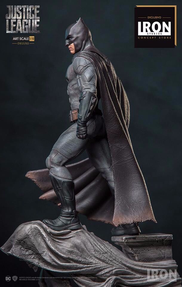 Batman Justice League Deluxe Iron Studios - Iron Studios (DC) action figure collectible - Main Image 2