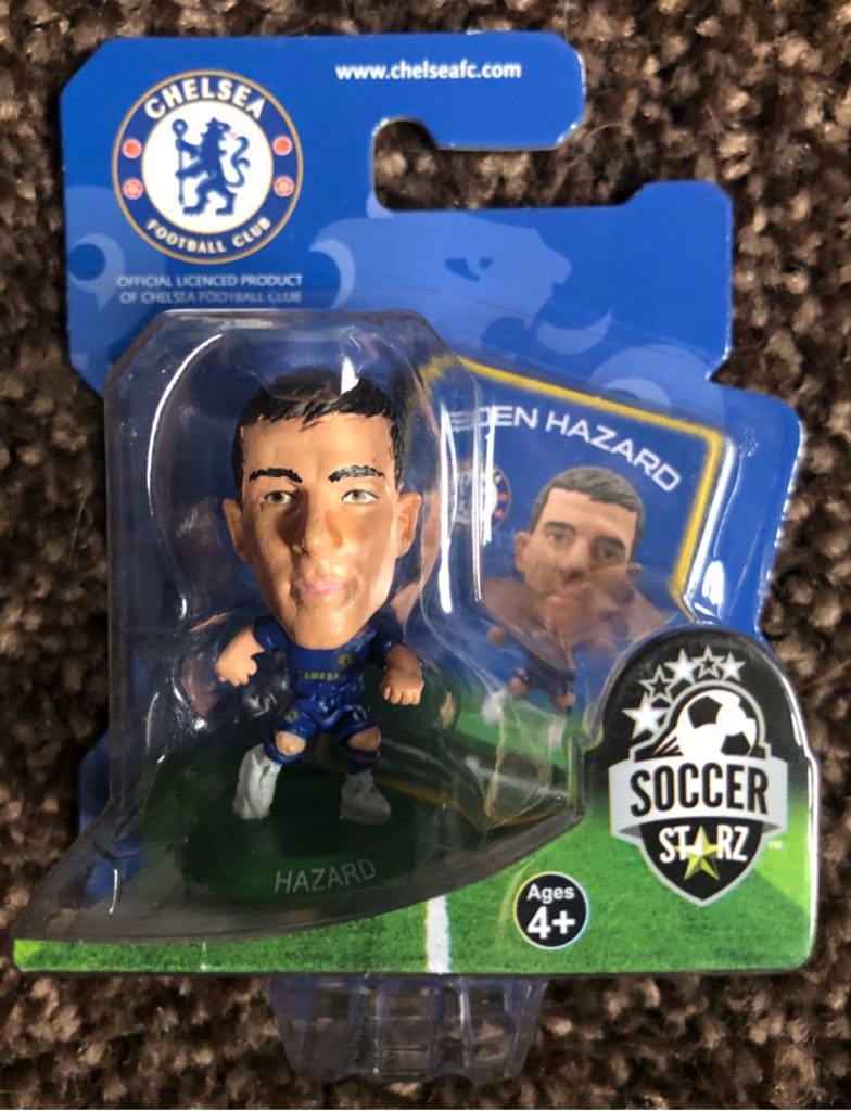 SoccerStarz - Chelsea - Eden Hazard - Creative Toys Company action figure collectible - Main Image 2