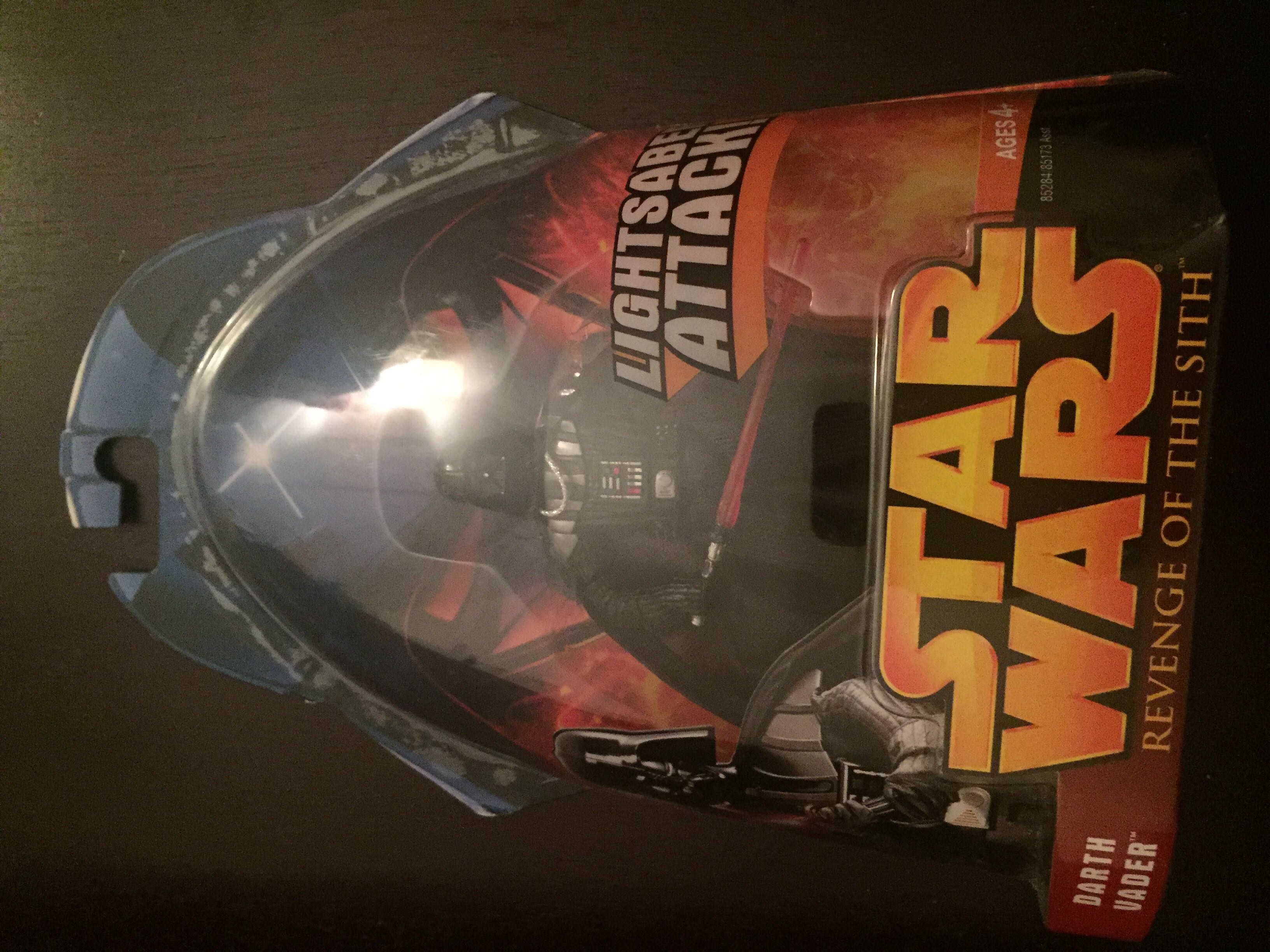 Darth Vader - Hasbro (Star Wars) action figure collectible [Barcode 076930852842] - Main Image 1