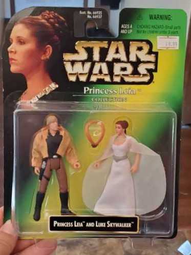 Luke Skywalker & Princess Leia Organa 2-Pack - Hasbro (Star Wars: Episode IV - A New Hope) action figure collectible [Barcode 076281669373] - Main Image 3