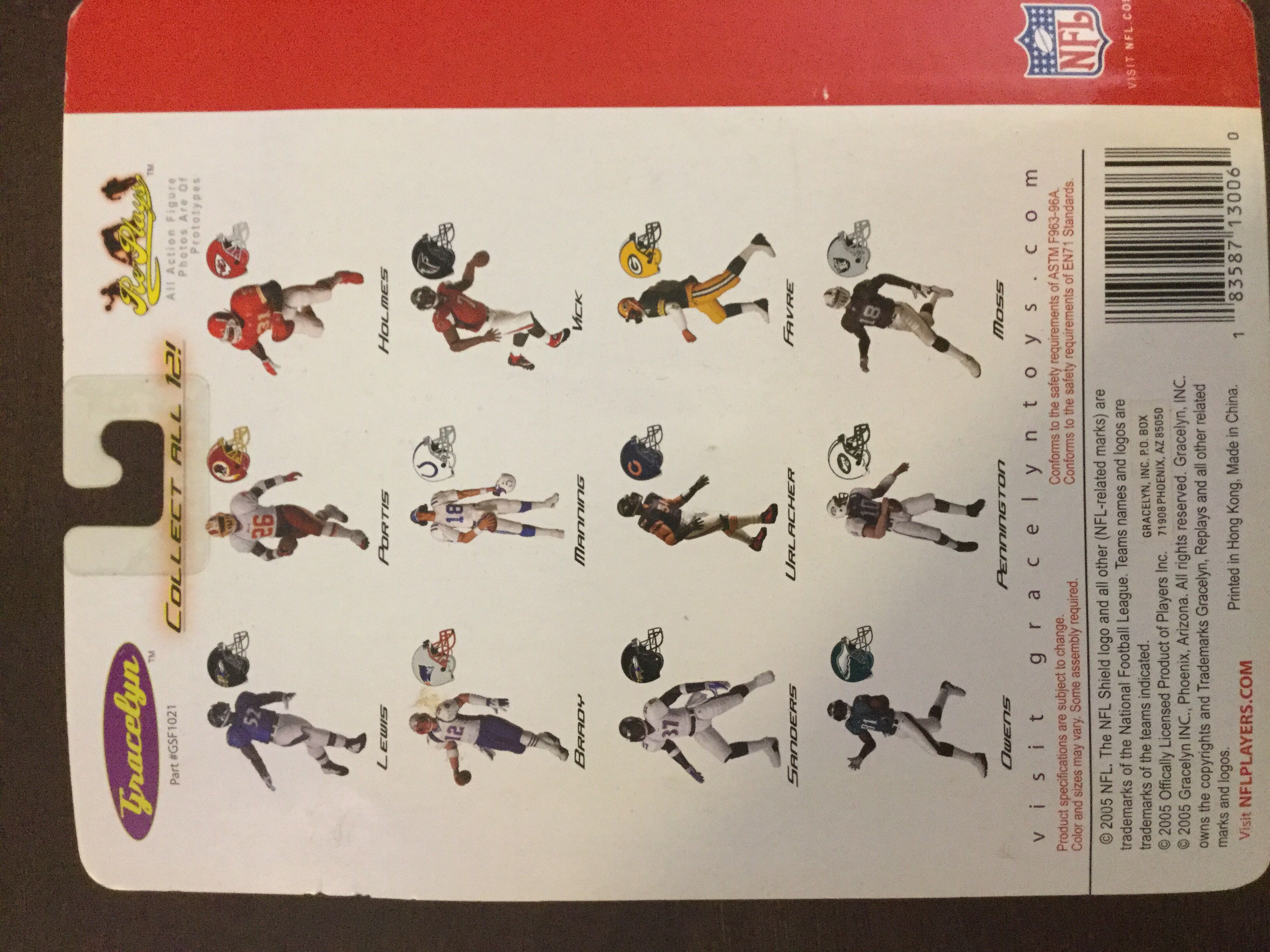 Chad Pennington - Gracelyn Toys (NFL Re-Plays) action figure collectible [Barcode 183587130060] - Main Image 2