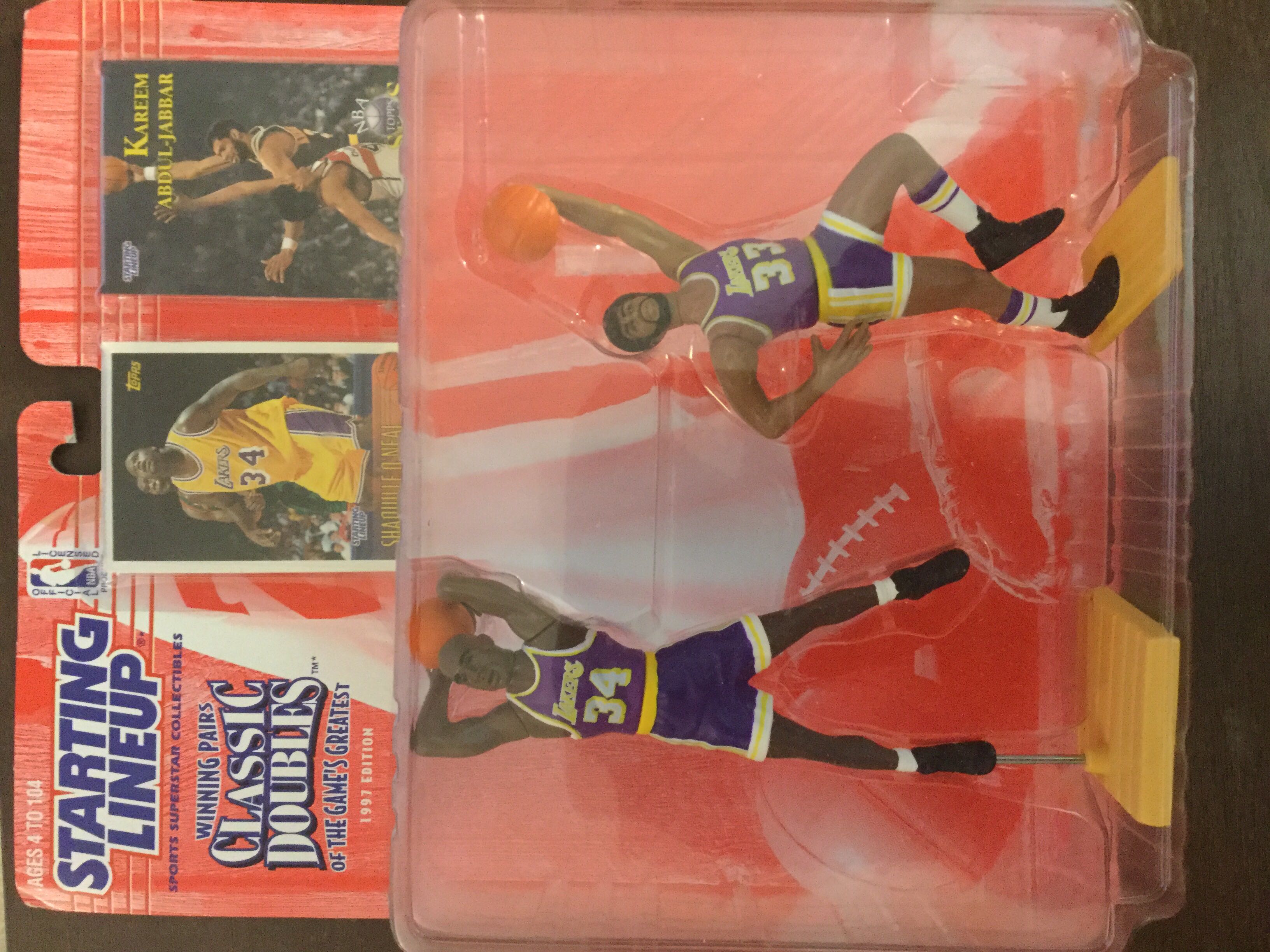 DC Comics Total Heroes Aquaman 6" Action Figure