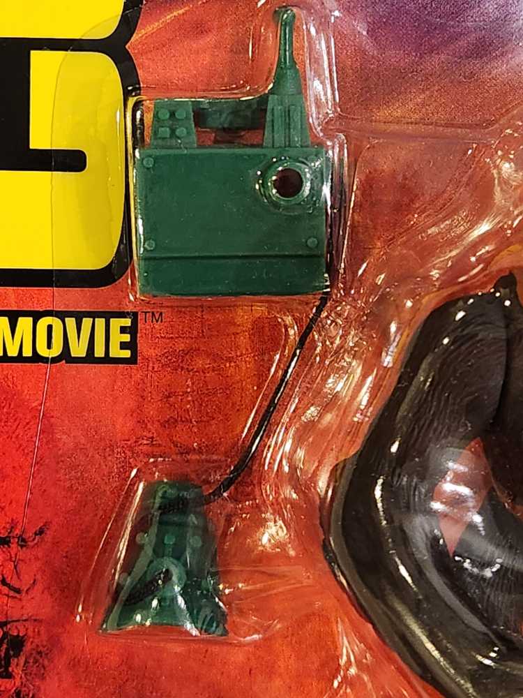 Amy - Kenner (Congo The Movie) action figure collectible [Barcode 076281627144] - Main Image 4