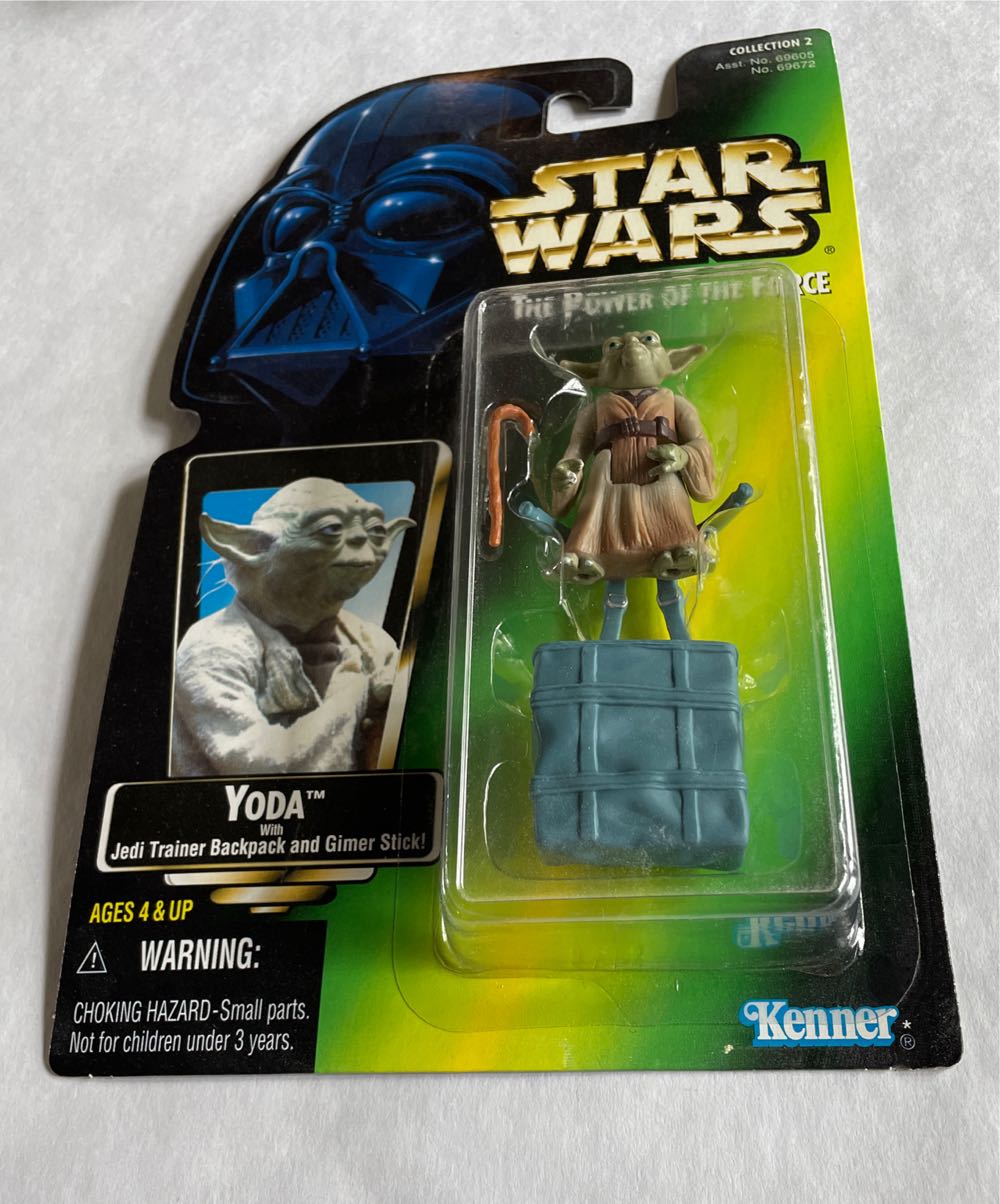 Yoda With Jedi Training Backpack And Gimer Stick - Kenner (Star Wars The Power Of The Force (Green Card)) action figure collectible [Barcode 076281696720] - Main Image 3