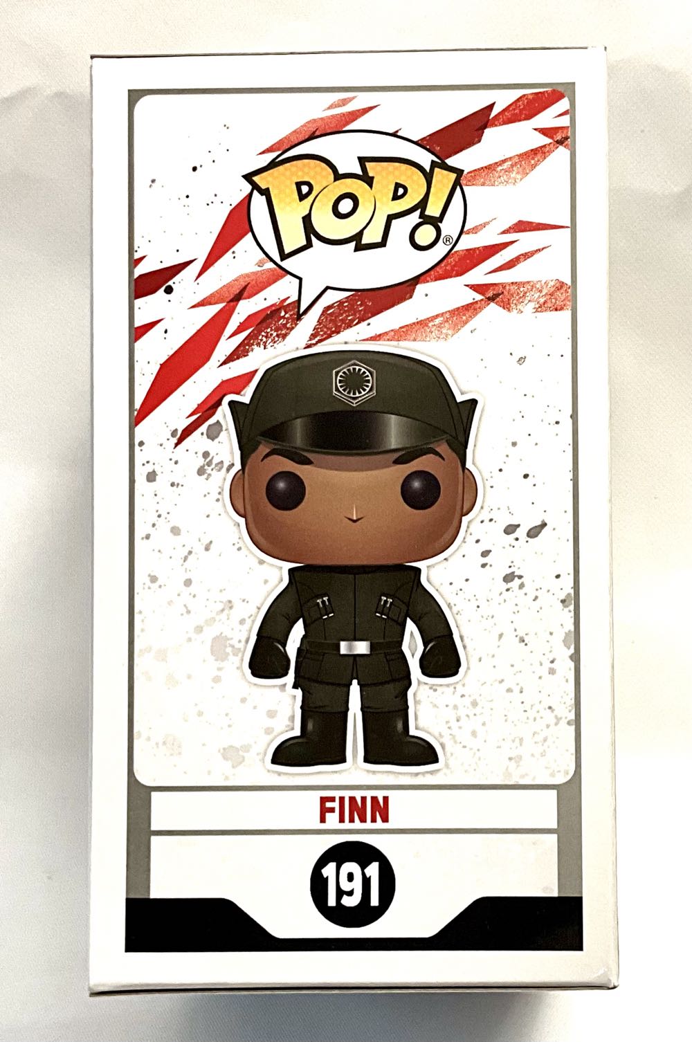 #191 Finn  (Funko Pop!) action figure collectible [Barcode 889698147446] - Main Image 3