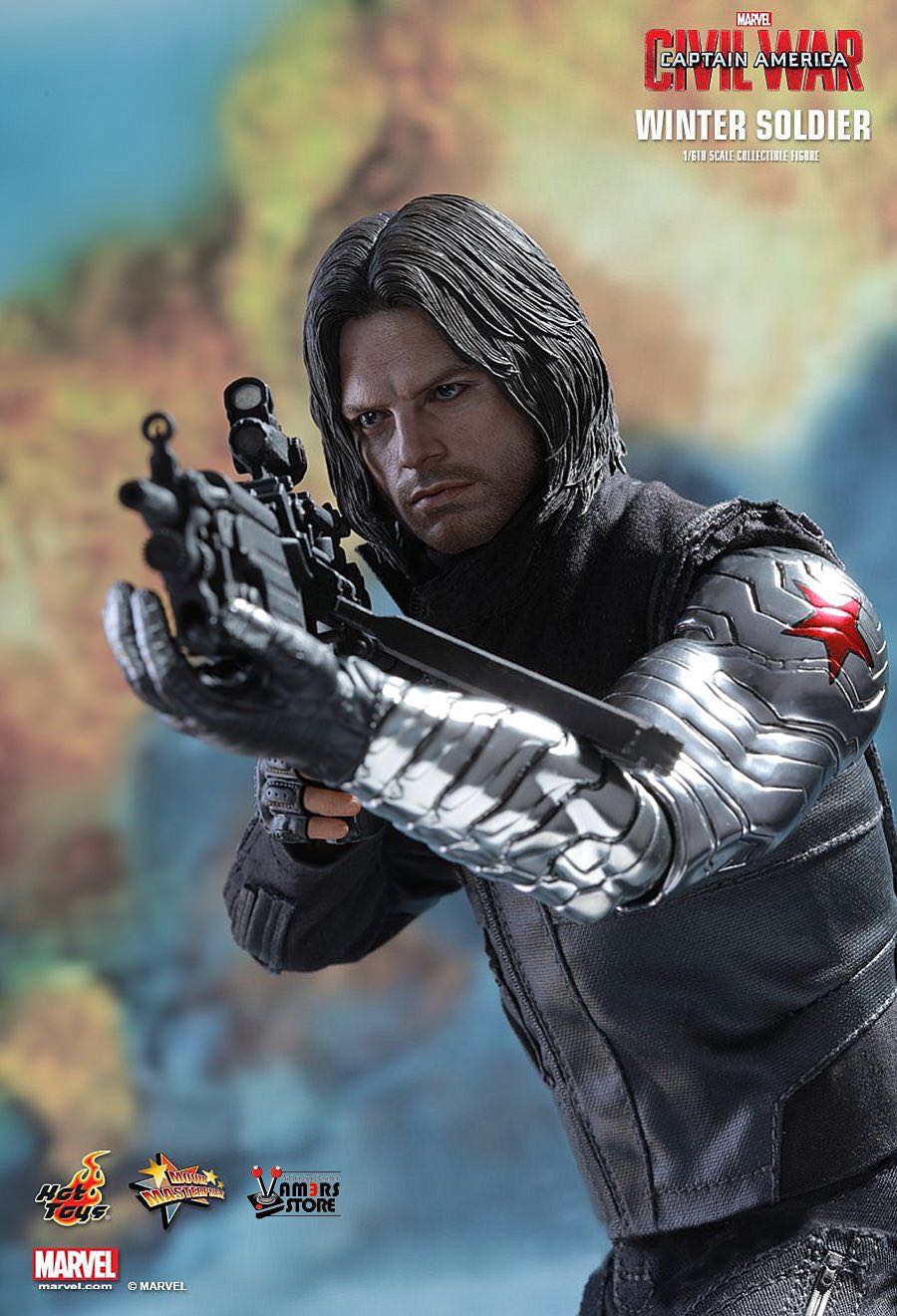 Winter Soldier - Hot Toys (Captain America Civil War) action figure collectible - Main Image 2