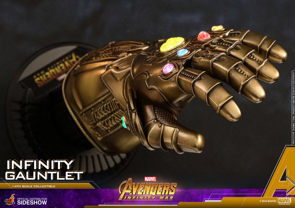Infinity Gauntlet 1:4 - Hot Toys (Avengers Infinity War) action figure collectible - Main Image 3