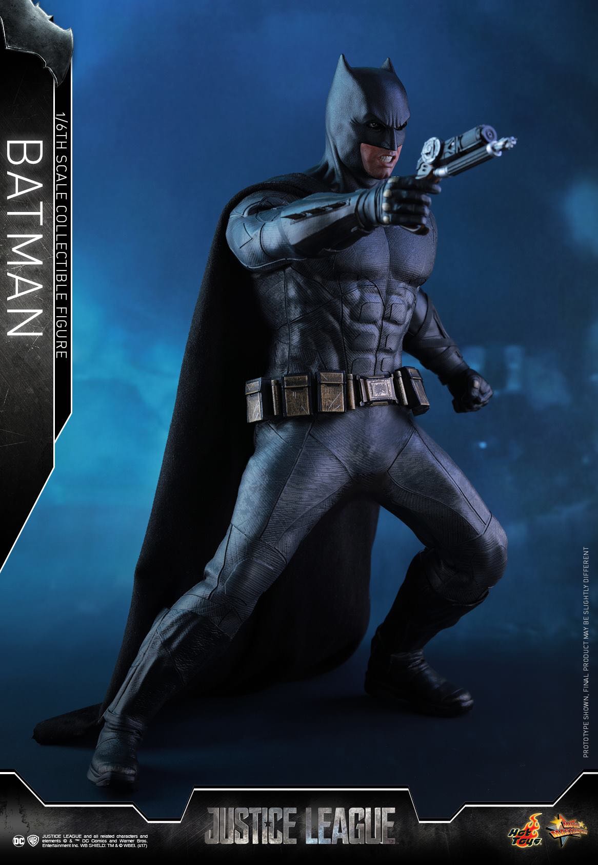 Batman - Hot Toys (Justice League) action figure collectible - Main Image 3