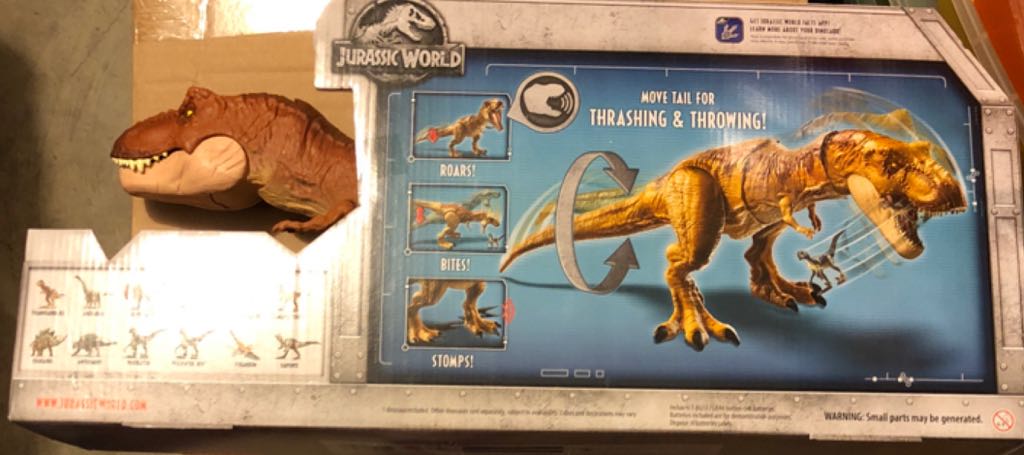Thrash ‘n Throw Tyrannosaurus Rex - Mattel (Jurassic World) action figure collectible [Barcode 887961585438] - Main Image 2