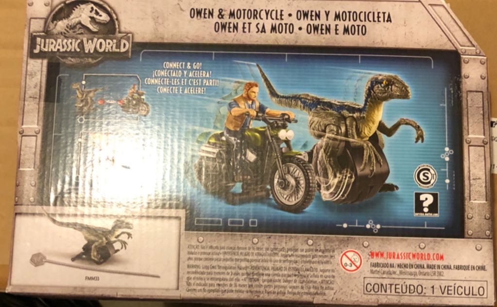 Owen & Motorcycle  (Jurassic World) action figure collectible [Barcode 887961576894] - Main Image 2