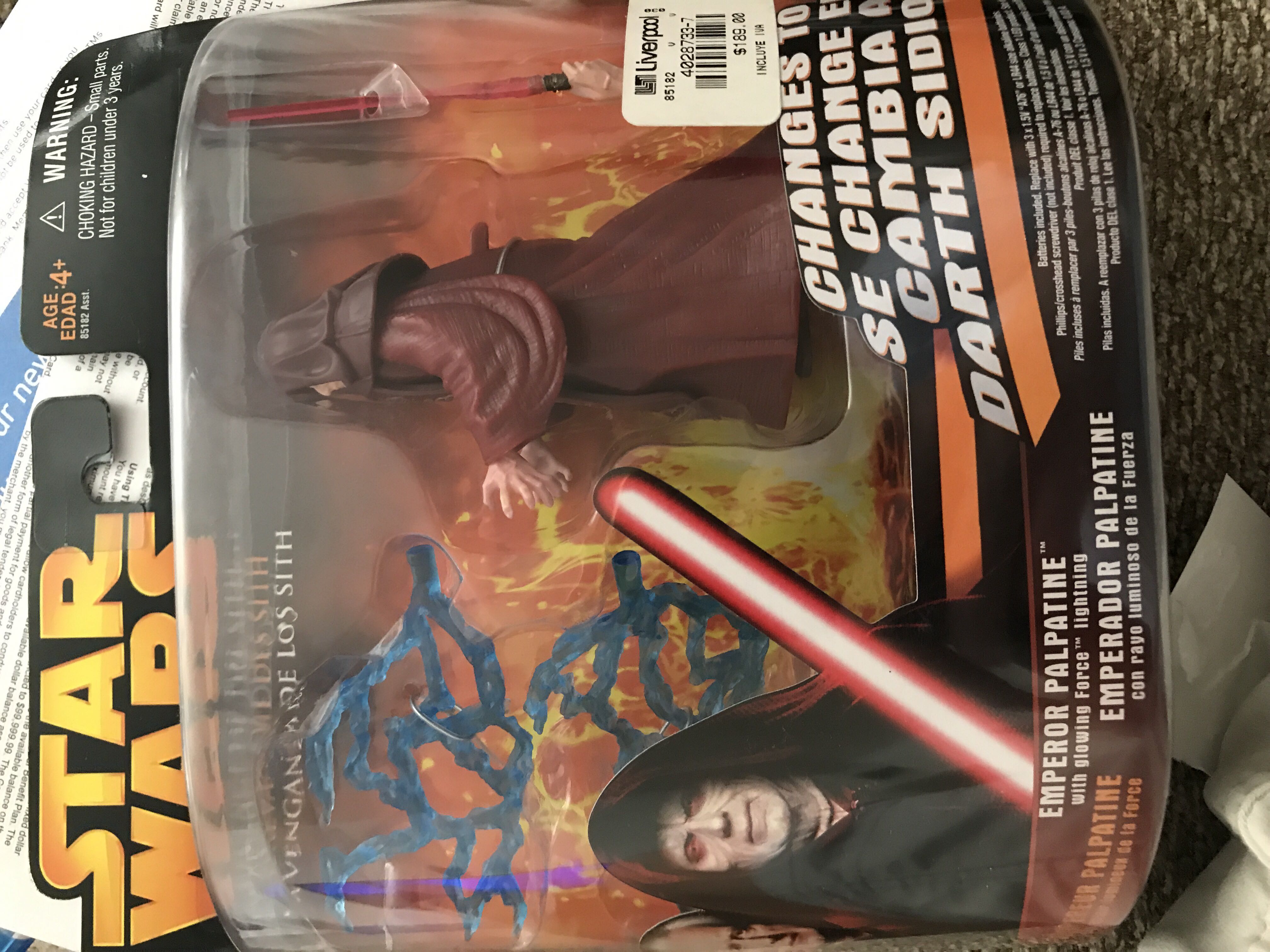 General Grievous  - Hasbro () action figure collectible [Barcode 653569018858] - Main Image 2