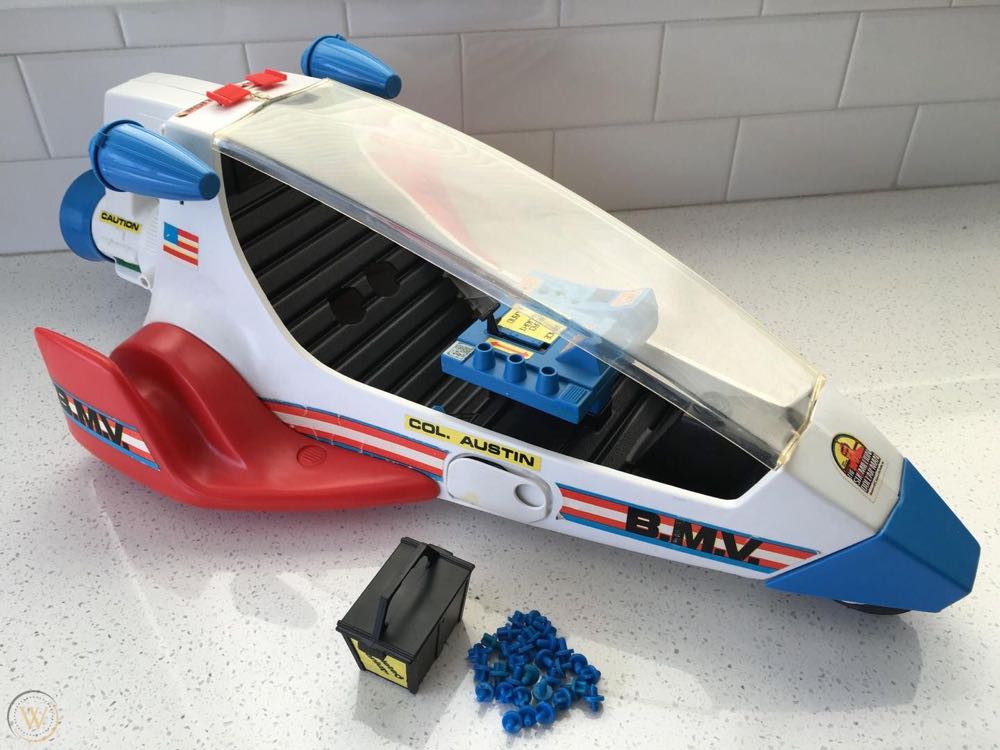 Bionic Mission Vehicle - Kenner (Classic TV Toys) action figure collectible - Main Image 3