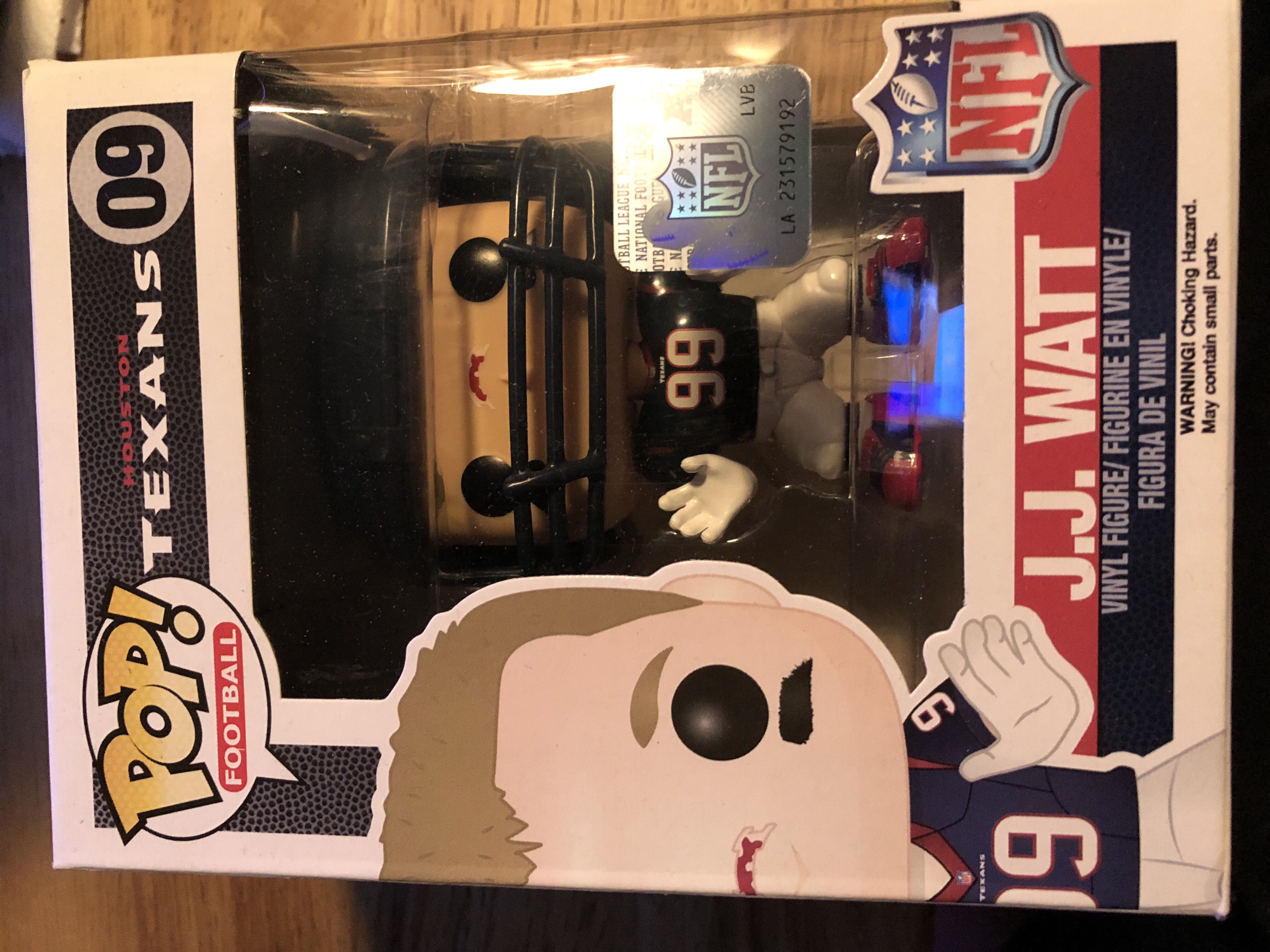 #09 J.J. Watt - Funko Pop Football (Houston Texans) action figure collectible [Barcode 849803045395] - Main Image 2