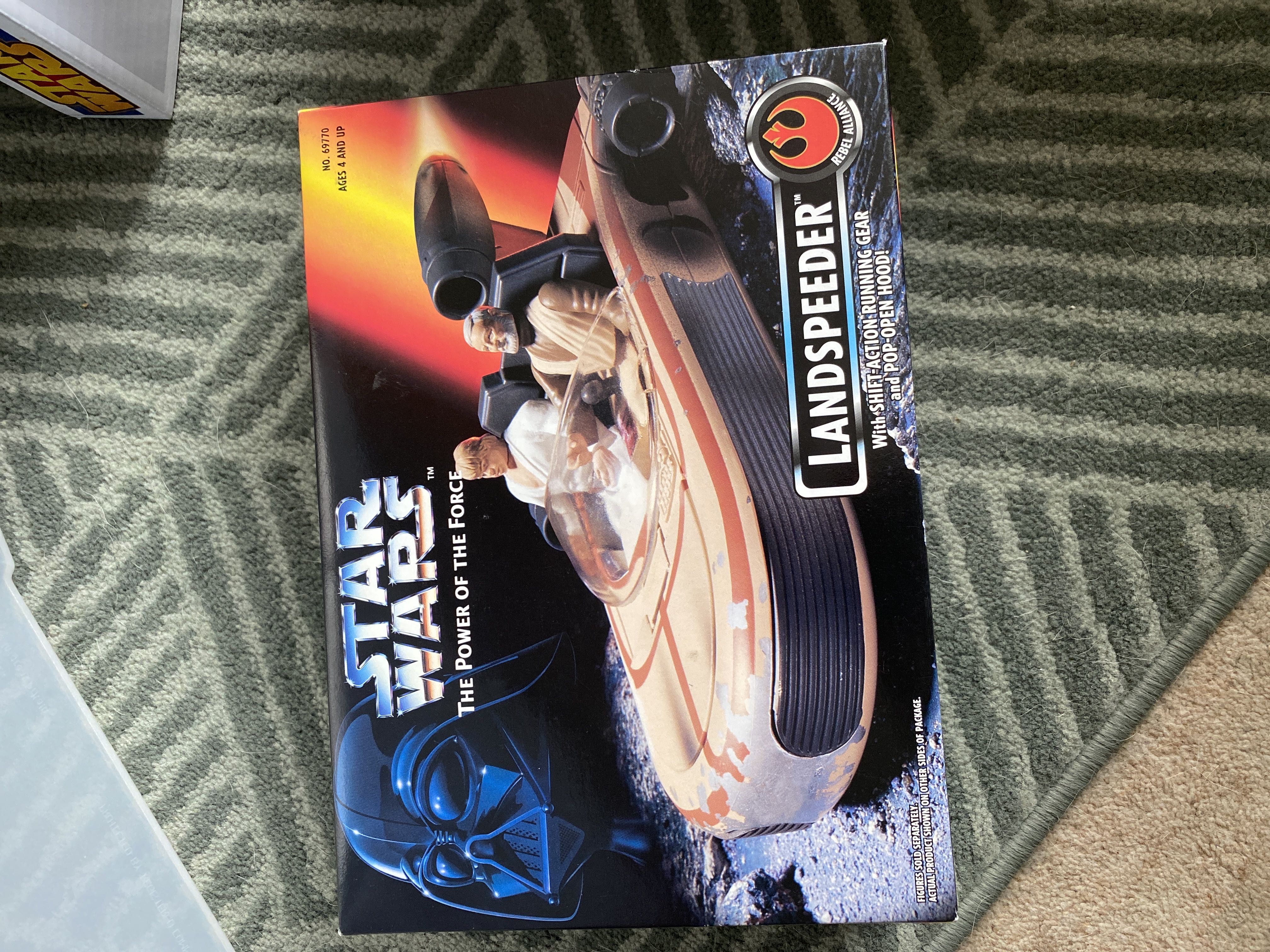 Landspeeder (With Shift-Action Running Gear And Pop-Open Hood!) - Kenner / Hasbro (The Power Of The Force (1995 - 1996)(Vehicles)) action figure collectible [Barcode 076281697703] - Main Image 2