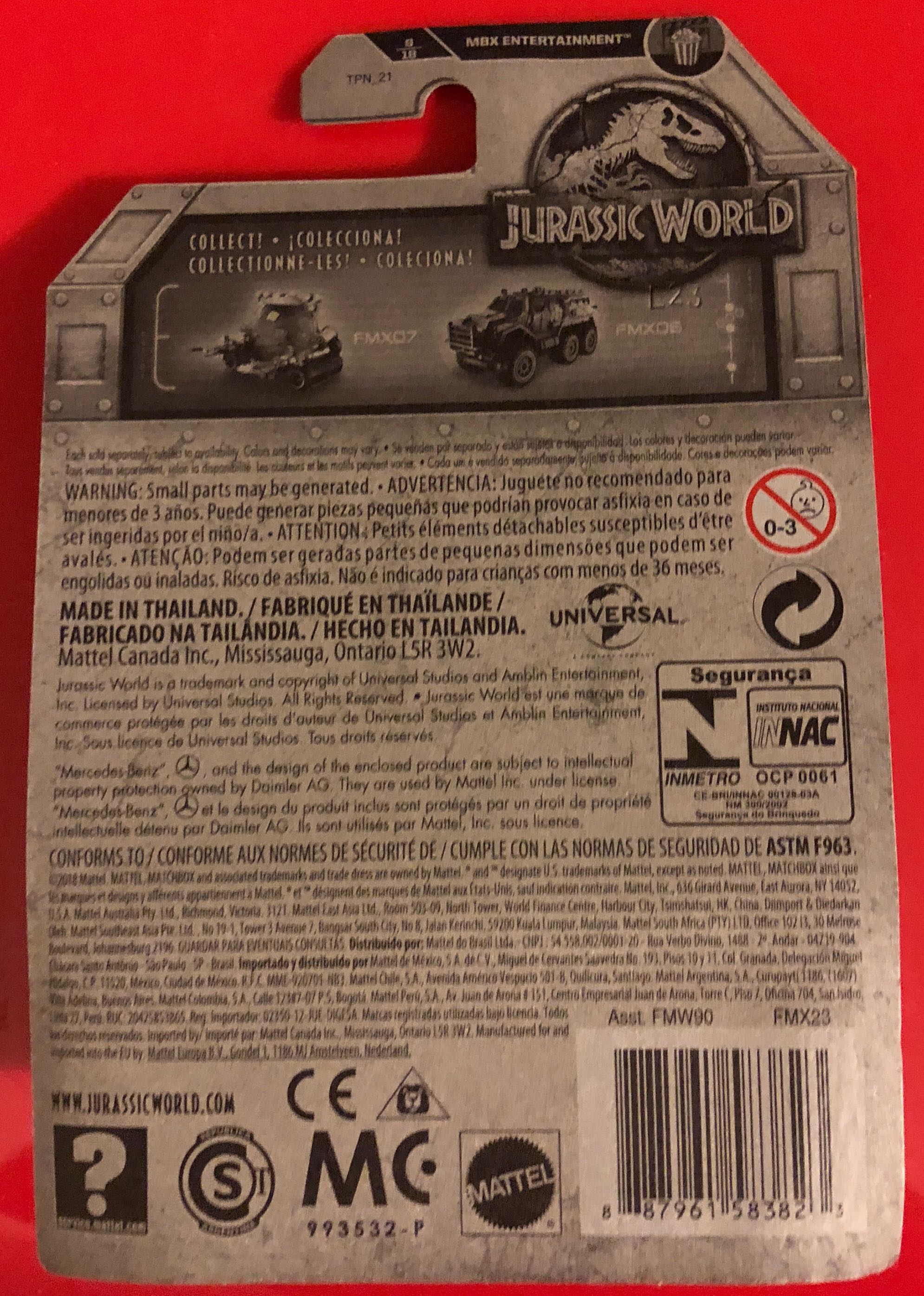 Mercedes-Benz GLE Coupe - Mattel (Jurassic World) action figure collectible [Barcode 887961583823] - Main Image 2