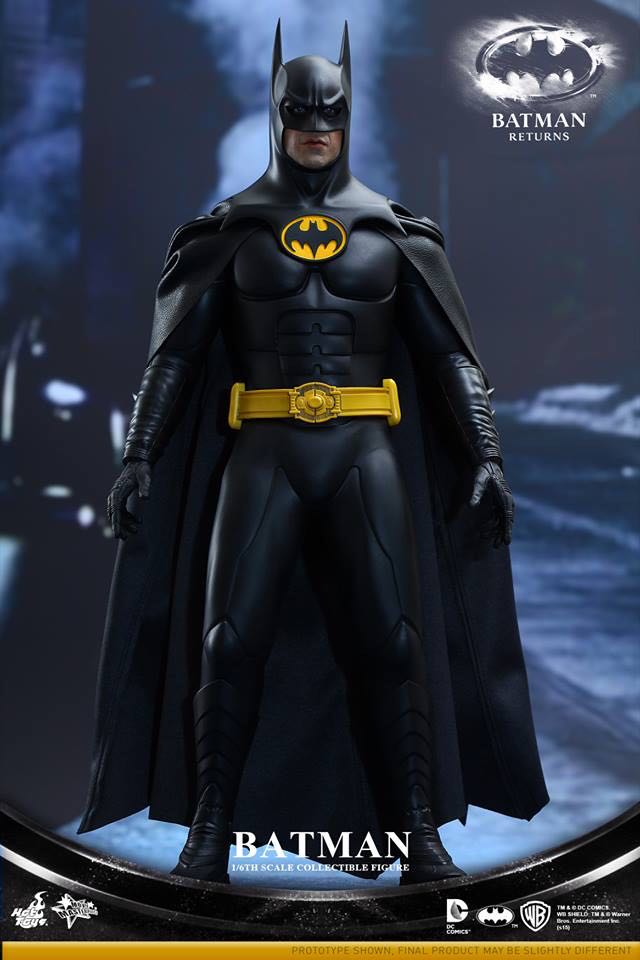 Batman (Batman Returns) - Hot Toys action figure collectible - Main Image 1