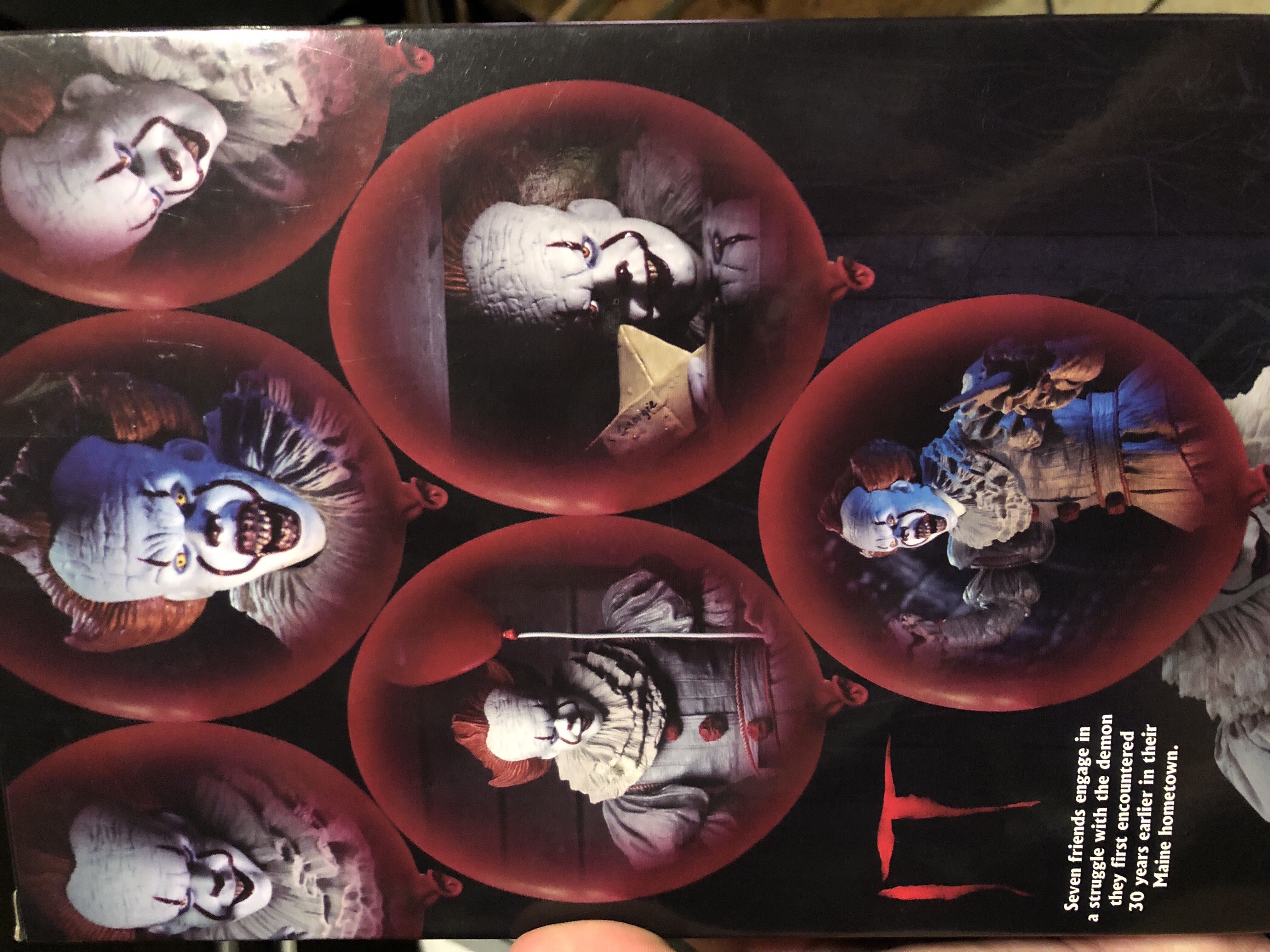 Pennywise <Chapter 1> - Neca (IT (2017)) action figure collectible [Barcode 634482454619] - Main Image 3