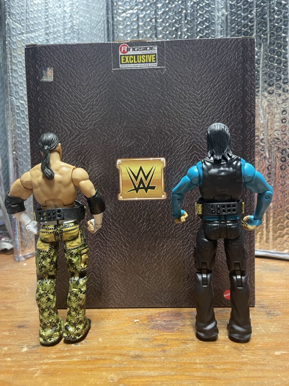 Hardy Boyz, The Loose Figures - Mattel (WWE Shop Exclusive) action figure collectible [Barcode 887961675122] - Main Image 4