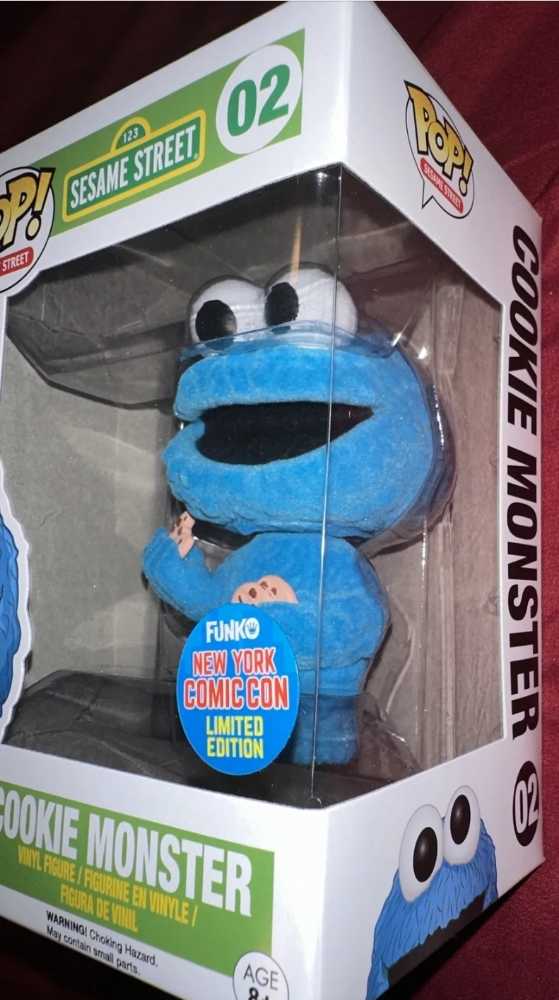 Funko Pop! Limited Edition Comic Con Flocked Cookie Monster 02 - Funko Pop action figure collectible [Barcode 849803049133] - Main Image 2
