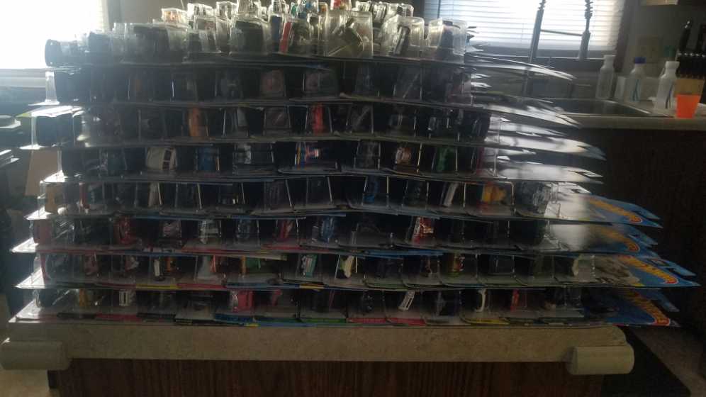 Hot Wheels - Carded General Population Mega Lot  action figure collectible - Main Image 4