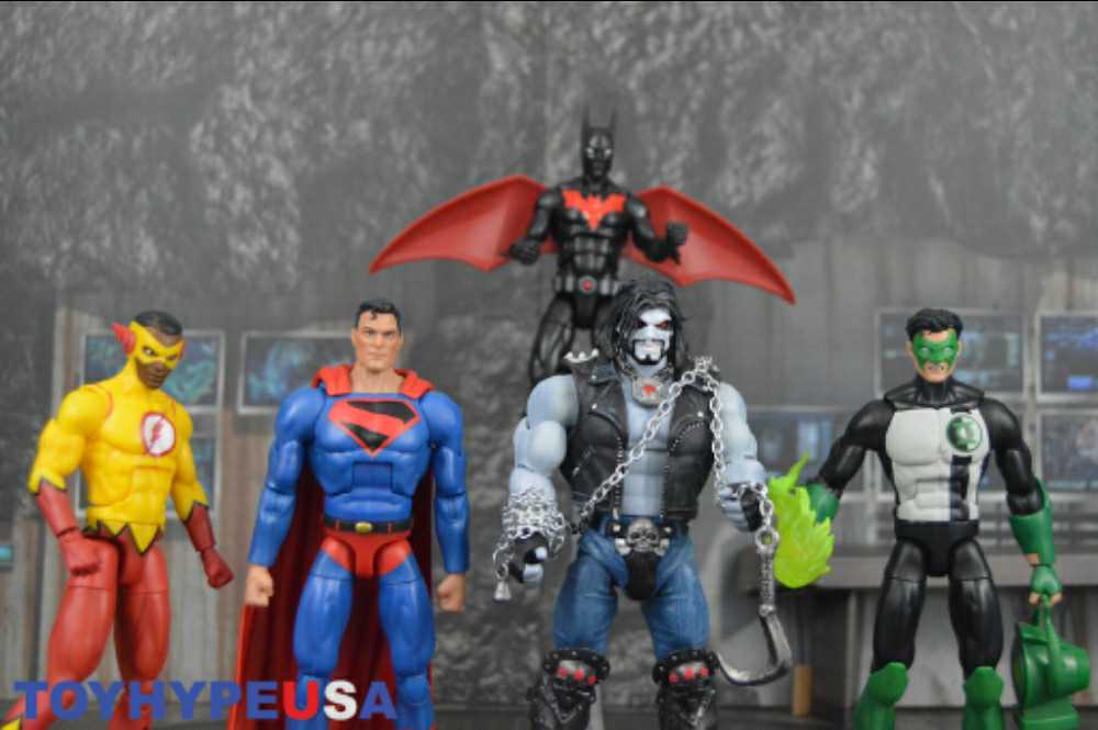 Dc Universe Classics Lobo CNC - Mattel (DC Comics - Super Heroes) action figure collectible [Barcode 0887961691108] - Main Image 4