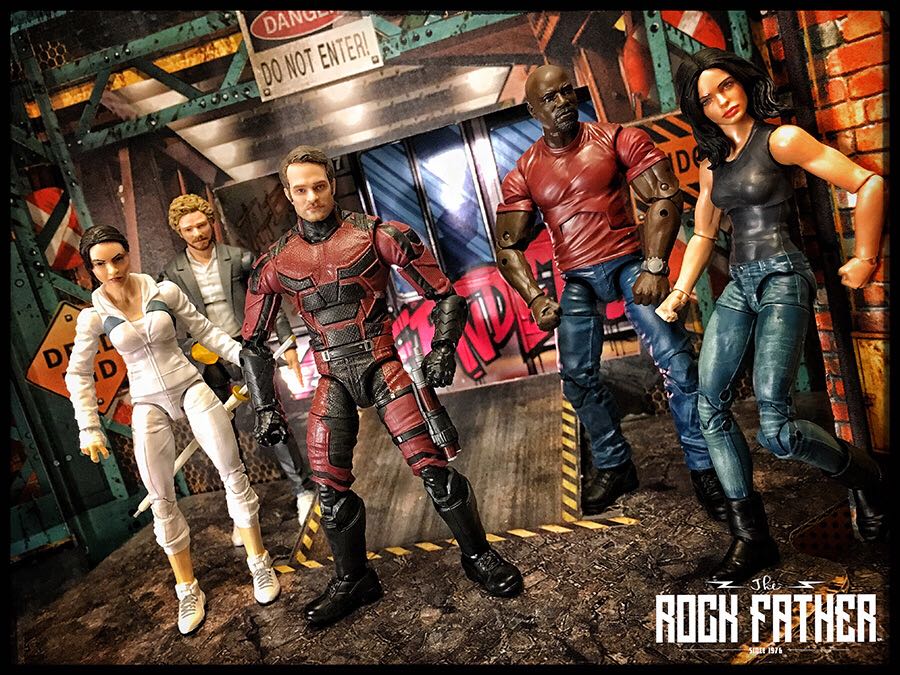 Netflix Defenders - Hasbro (Marvel Legends Series) action figure collectible - Main Image 3