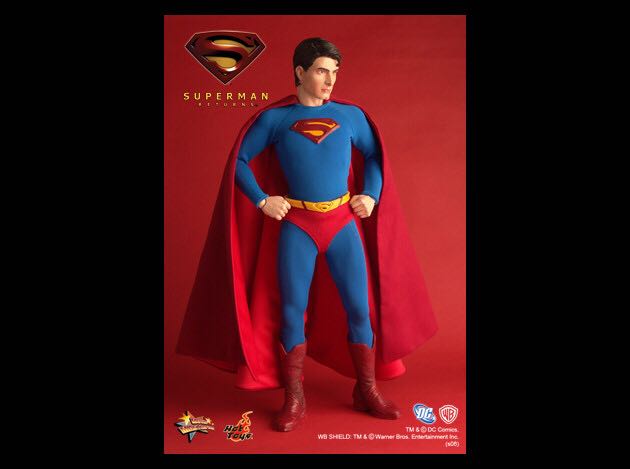 Hot Toys Superman Returns Superman  action figure collectible - Main Image 2