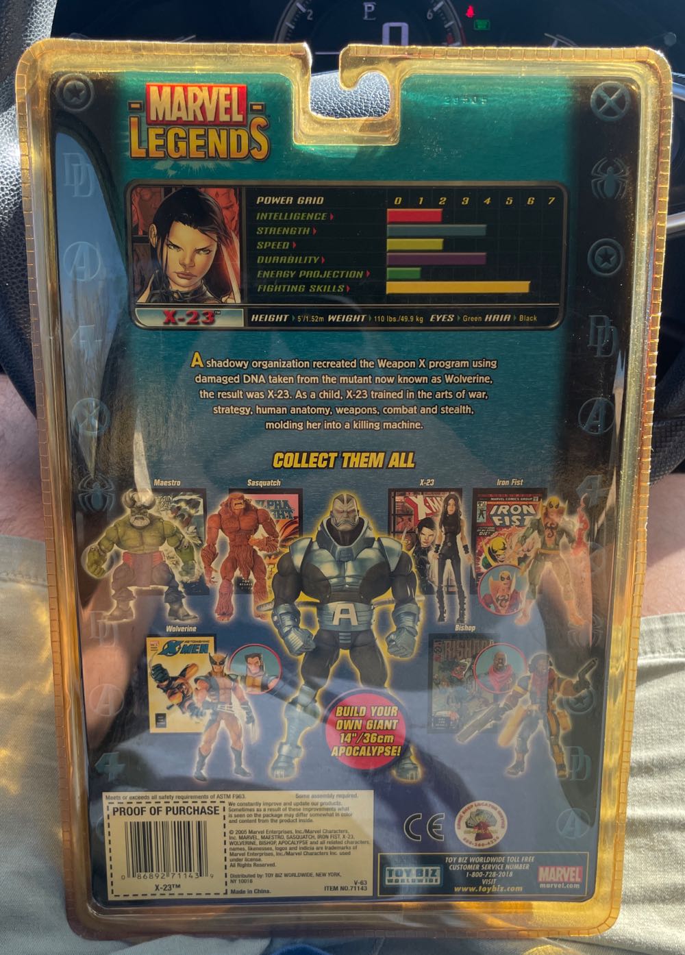 X-23 - Toy Biz (Marvel Legends) action figure collectible [Barcode 086892711439] - Main Image 4