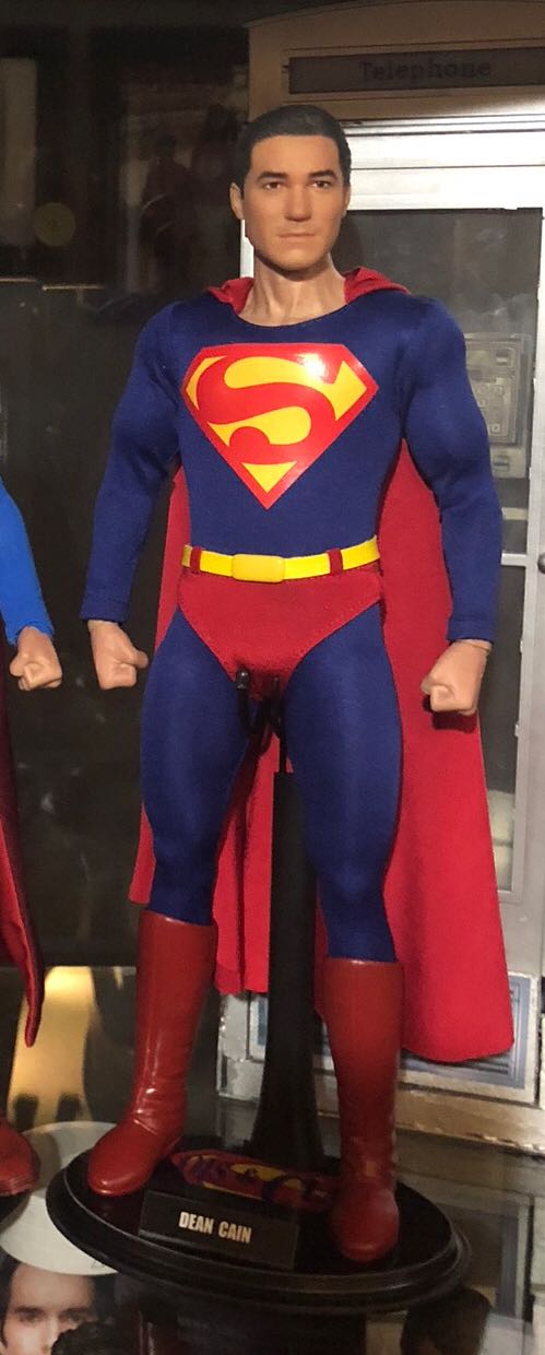Superman : Dean Cain - Unleashed Viper Custom Creations (DC TV shows) action figure collectible - Main Image 2