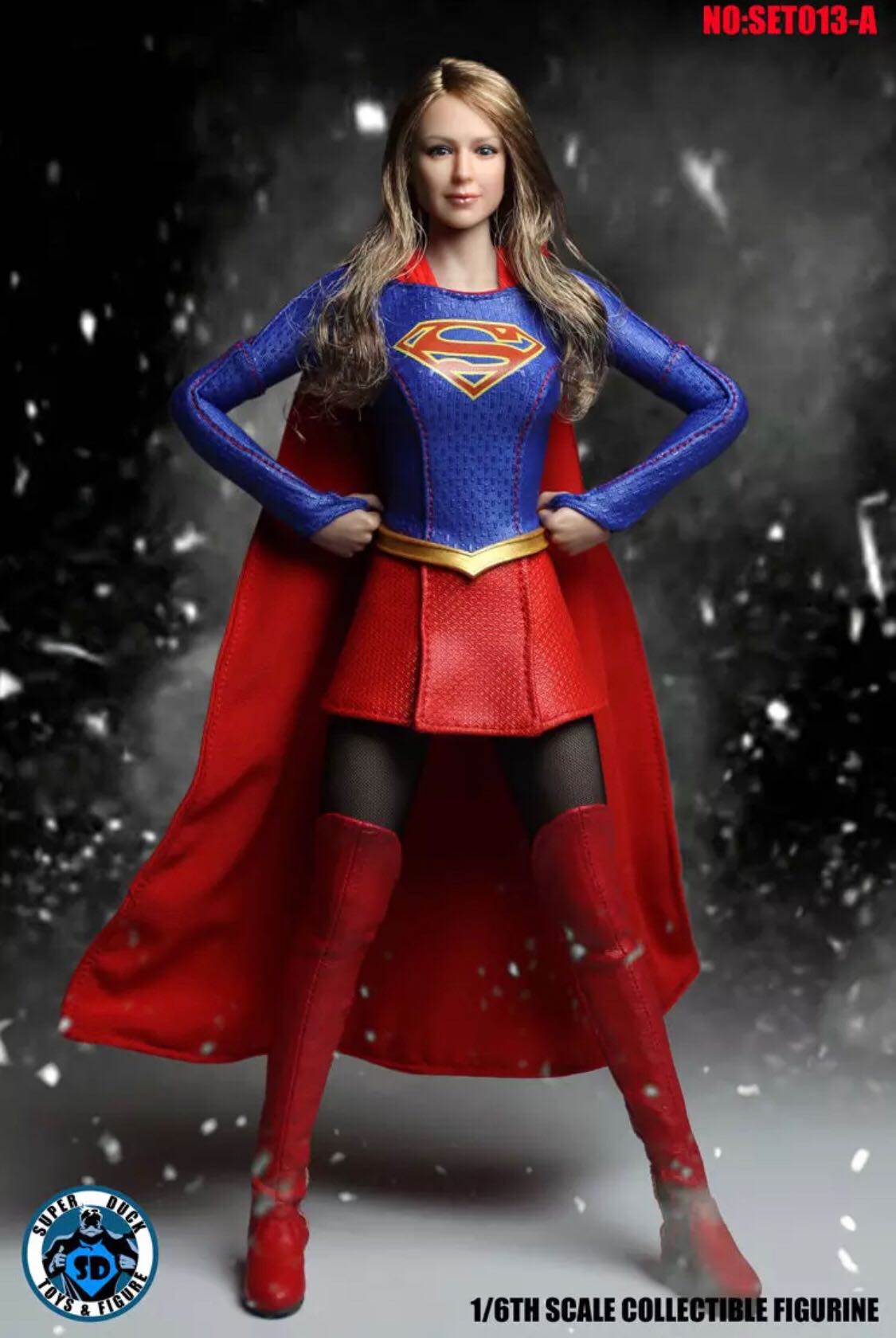 Supergirl : Melissa Benoist - WarStory (DC Comics - Super Heroes) action figure collectible - Main Image 2
