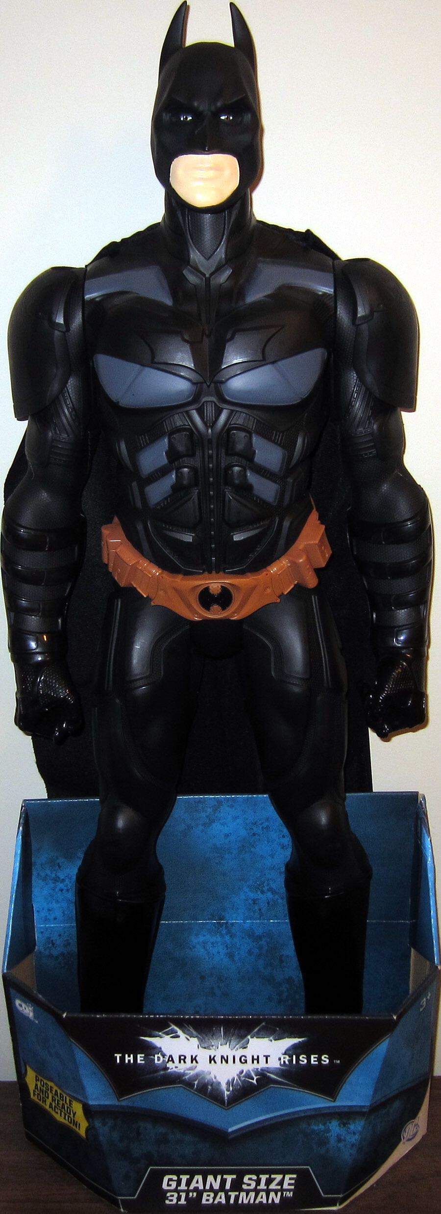 BF Batman - Dark Knight Rises 31” Figure - Creative Co (Batman) action figure collectible [Barcode 781624621702] - Main Image 2