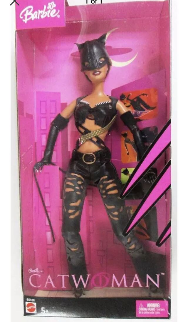 Catwoman - Barbie As Halle Berry Catwoman - Mattel (Barbie) action figure collectible [Barcode 027084042689] - Main Image 2