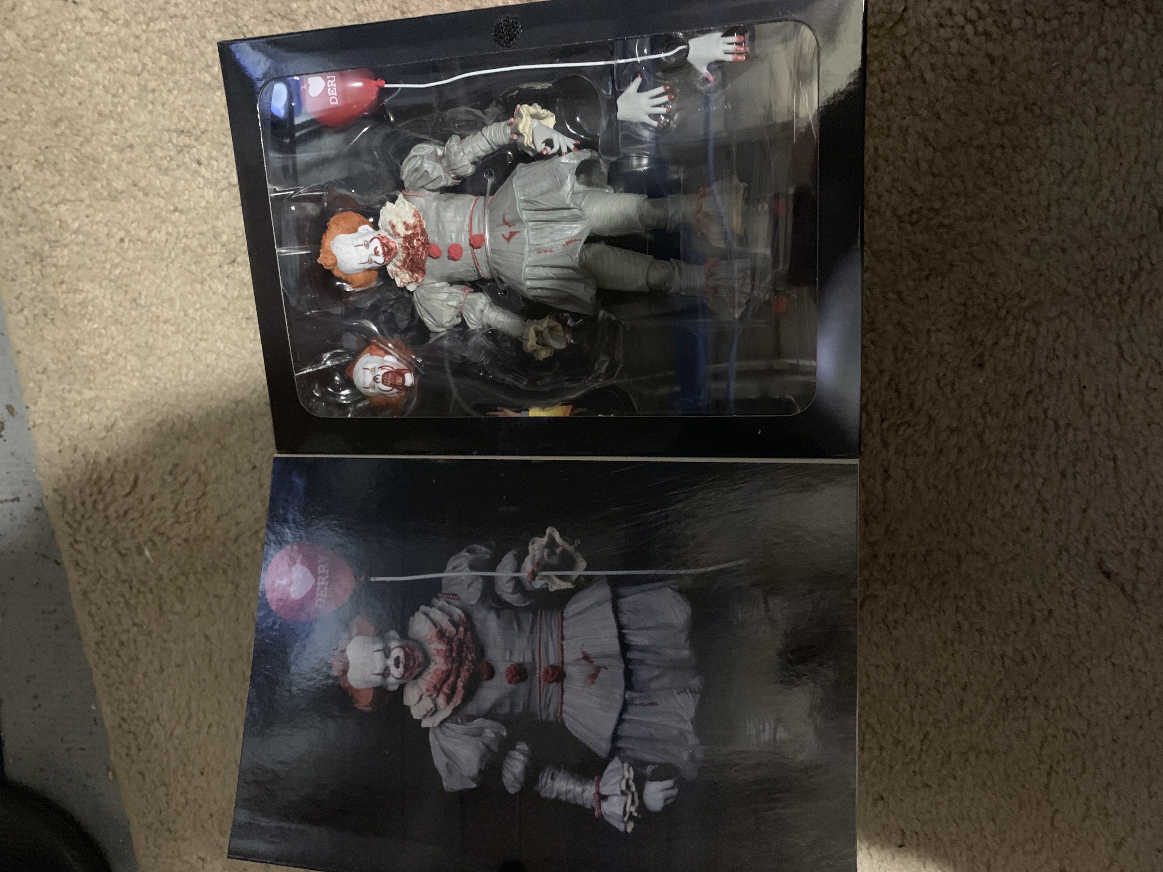 Bloody Pennywise - FILMS - HORROR (IT: Chapter One) action figure collectible [Barcode 634482454664] - Main Image 3